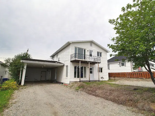411-413 3e Avenue, Malartic, Québec J0Y1Z0